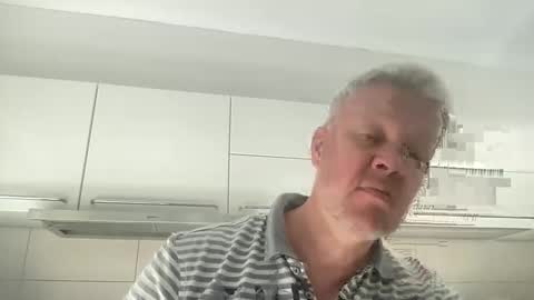 Snapshot of devon_nite chatting on 23, 9, 2025 Devon online show from 23, 9, 2025