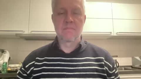 Snapshot of devon_nite chatting on 25, 9, 2025 Devon online show from 25, 9, 2025