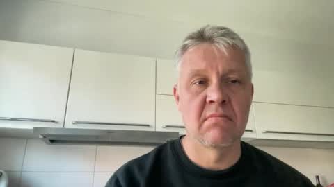 Snapshot of devon_nite chatting on 29, 9, 2025 Devon online show from 29, 9, 2025