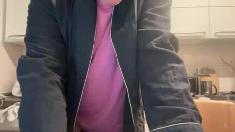 Snapshot of devon_nite chatting on 9, 10, 2025 Devon online show from 9, 10, 2025