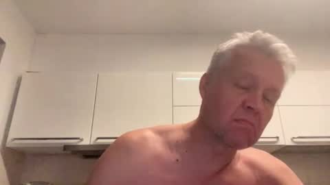 Snapshot of devon_nite chatting on 16, 10, 2025 Devon online show from 16, 10, 2025