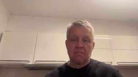 Snapshot of devon_nite chatting on 27, 10, 2025 Devon online show from 27, 10, 2025