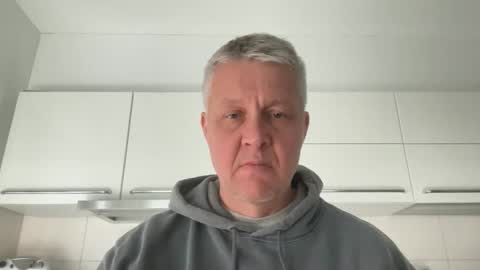 Snapshot of devon_nite chatting on 5, 11, 2025 Devon online show from 5, 11, 2025