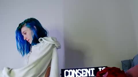 Snapshot of devykitten2018 chatting on 28, 3, 2026 devykitten online show from 28, 3, 2026