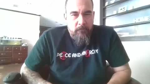 Snapshot of dexterbanana chatting on 21, 1, 2025 Mike Sounde online show from 21, 1, 2025