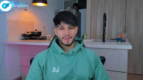 JULIAN online show from 17, 12, 2024