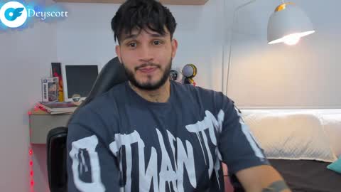 JULIAN online show from 10, 1, 2025