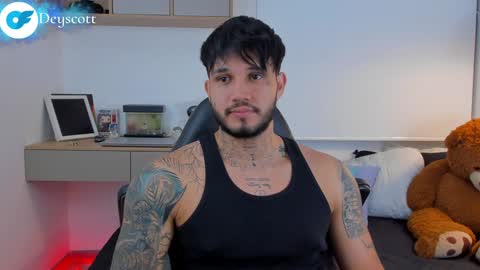 JULIAN online show from 26, 1, 2025