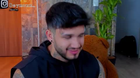 JULIAN online show from 22, 10, 2025