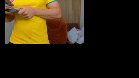 Snapshot of deymond_10inch chatting on 7, 7, 2026 DEYMOND 10INCH online show from 7, 7, 2026
