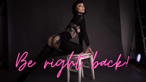 dgtlgrl online show from 2, 2, 2026