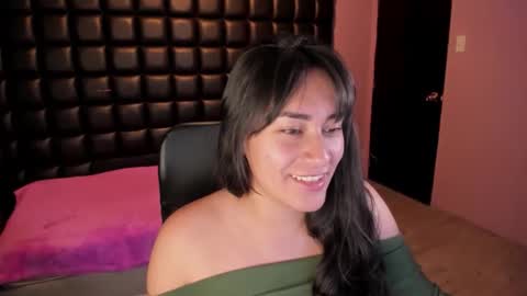 Snapshot of dhaniela_naugthy chatting on 16, 12, 2025 dhaniela naugthy online show from 16, 12, 2025