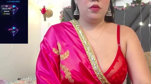 dharanisnisha online show from 10, 4, 2026