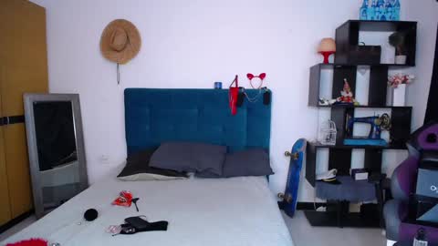 D I A B L A online show from 12, 1, 2025