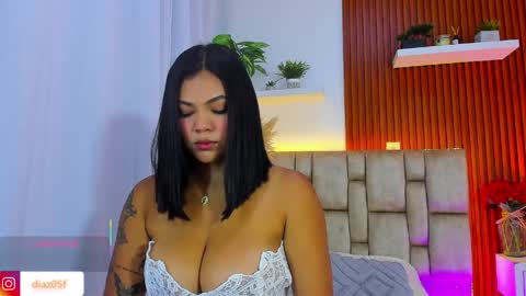 diamond_canela online show from 2, 4, 2026
