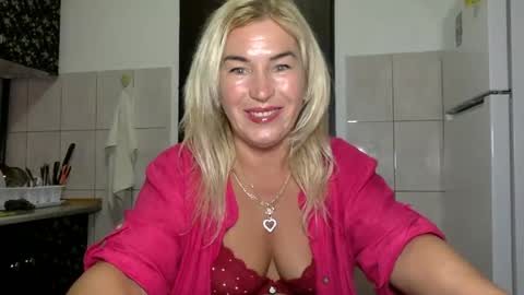 diana583578 online show from 4, 12, 2024