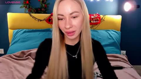 Snapshot of diana_garrett chatting on 12, 12, 2024 Diana online show from 12, 12, 2024