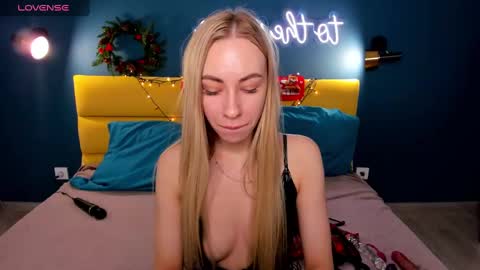 Snapshot of diana_garrett chatting on 15, 12, 2024 Diana online show from 15, 12, 2024