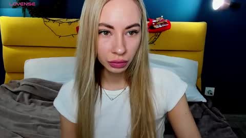 Snapshot of diana_garrett chatting on 22, 12, 2024 Diana online show from 22, 12, 2024