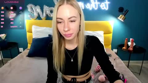 Snapshot of diana_garrett chatting on 9, 3, 2025 Diana online show from 9, 3, 2025