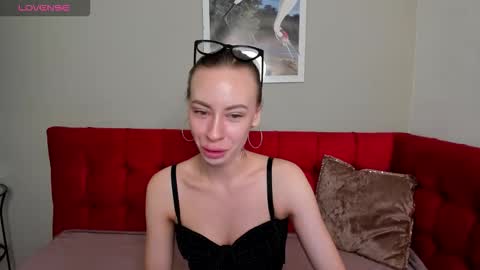 Snapshot of diana_garrett chatting on 22, 9, 2025 Diana online show from 22, 9, 2025