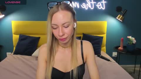 Snapshot of diana_garrett chatting on 27, 9, 2025 Diana online show from 27, 9, 2025