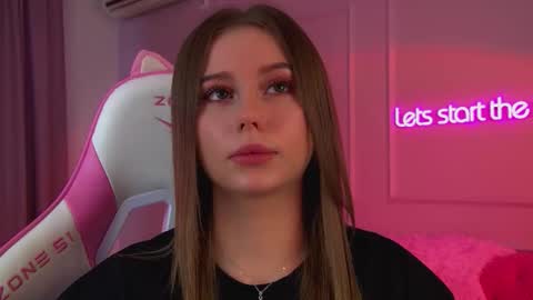 Snapshot of dianabecker chatting on 28, 2, 2026 Diana online show from 28, 2, 2026