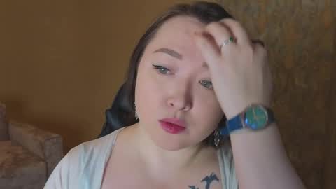 Snapshot of dianalure chatting on 17, 12, 2025 Diana online show from 17, 12, 2025