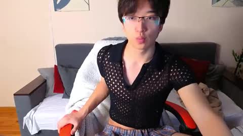 Adam online show from 19, 3, 2026