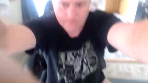 Snapshot of dickflasher5 chatting on 11, 4, 2026 Richard Fleischer online show from 11, 4, 2026