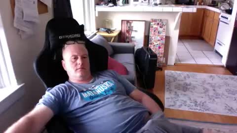 Snapshot of dickflasher5 chatting on 18, 5, 2026 Richard Fleischer online show from 18, 5, 2026