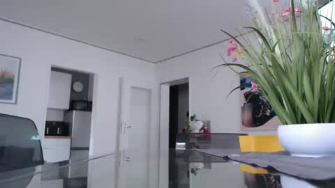 squirtcock online show from 11, 2, 2026