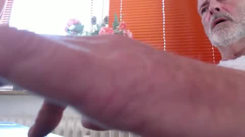 Snapshot of didiegal1 chatting on 7, 4, 2026 squirtcock online show from 7, 4, 2026