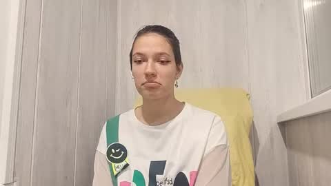 diedrecushingberry online show from 21, 11, 2025