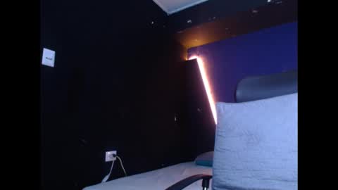 Diego online show from 28, 2, 2025