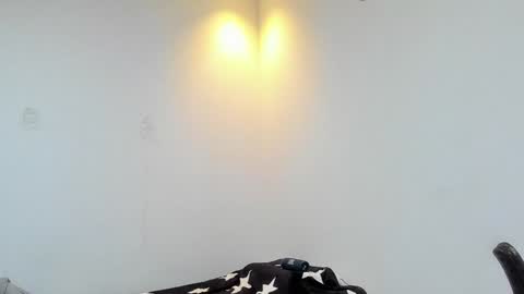 Snapshot of diego_cazas chatting on 5, 1, 2025 DIEGO CAZAS online show from 5, 1, 2025