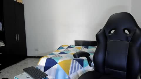 diiego_xxx online show from 6, 4, 2026