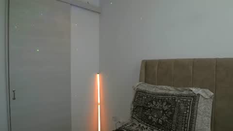Snapshot of dilan_coy chatting on 25, 6, 2026 Dilan Coy online show from 25, 6, 2026