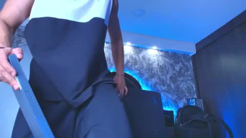 dilanmiller_ online show from 25, 6, 2026
