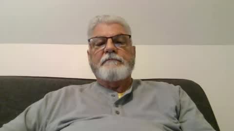 Dilbert online show from 4, 2, 2025