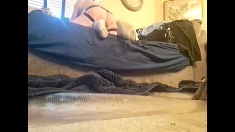 Snapshot of dildosnme22 chatting on 3, 3, 2025 dildosnme22 online show from 3, 3, 2025