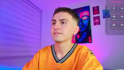 Julian Independent Model online show from 27, 3, 2026