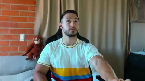 Snapshot of dimitricaruso chatting on 6, 7, 2026 dimitricaruso online show from 6, 7, 2026