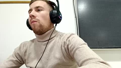 Snapshot of dimyanworld000 chatting on 6, 12, 2024 D V online show from 6, 12, 2024