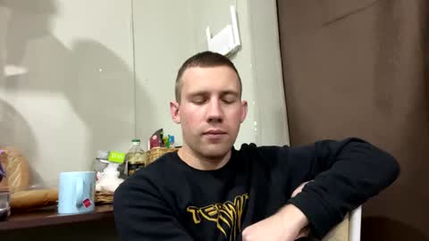 Snapshot of dimyanworld000 chatting on 6, 1, 2025 D V online show from 6, 1, 2025