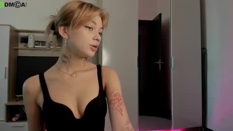 Snapshot of din_star chatting on 17, 10, 2025 Dina online show from 17, 10, 2025