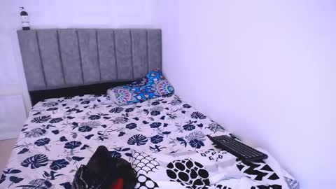 DINA online show from 12, 2, 2025