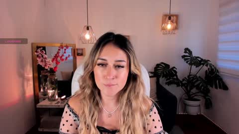 Snapshot of dina_ride chatting on 20, 12, 2024 online show from 20, 12, 2024