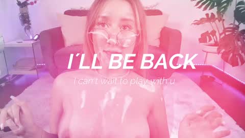 Snapshot of dina_ride chatting on 1, 2, 2025 online show from 1, 2, 2025