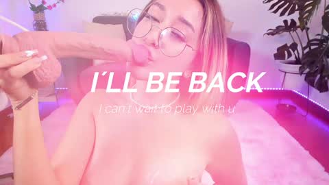 Snapshot of dina_ride chatting on 5, 2, 2025 online show from 5, 2, 2025